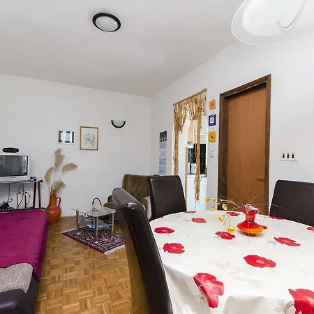 Apartments Jadrana Novi Vinodolski Exterior photo