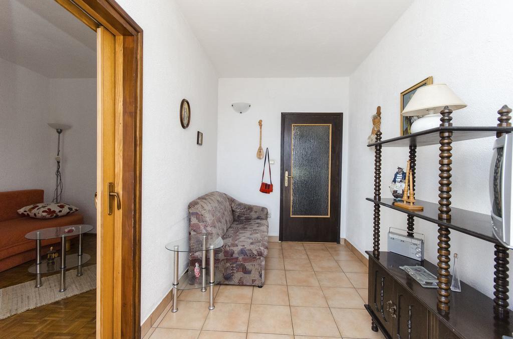 Apartment Jadrana *